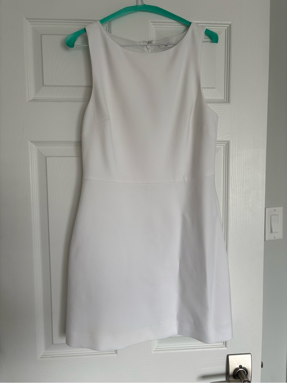 Babaton White Sleeveless Mini Sheath Dress